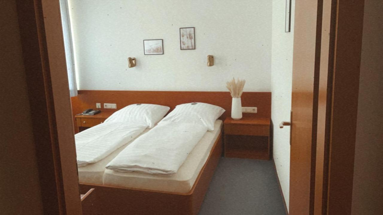 Hotel Zur Sonne Kirchhain Zewnętrze zdjęcie